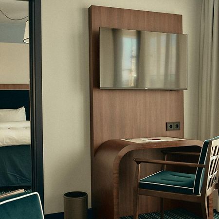 Hotel Klubben Tonsberg Bagian luar foto