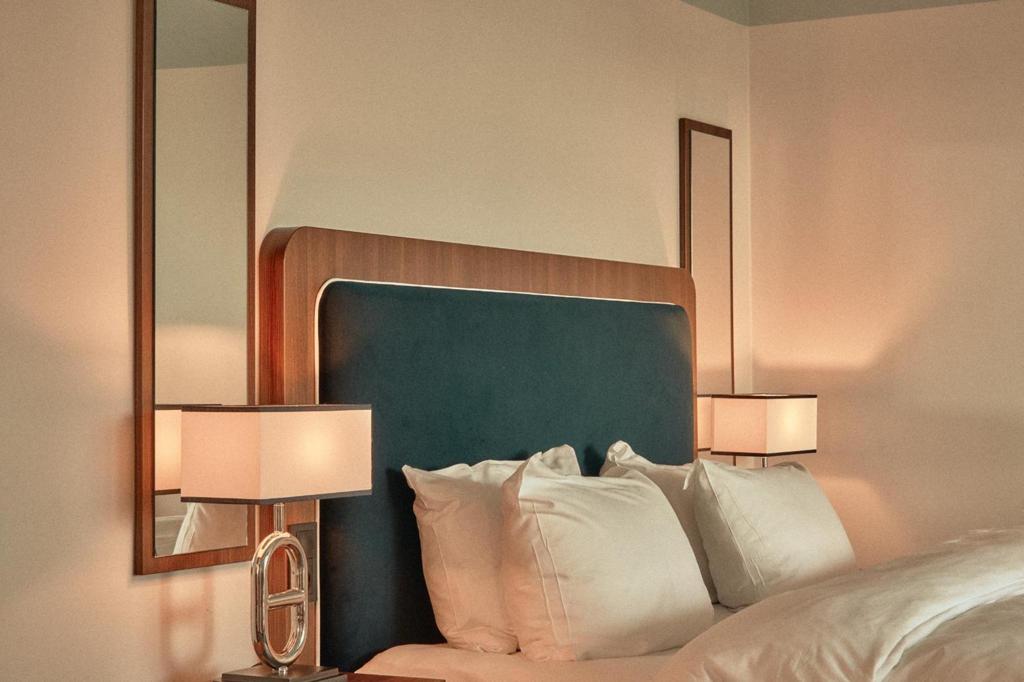 Hotel Klubben Tonsberg Bagian luar foto